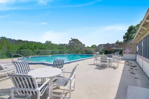 Exterior - 3554 Sparrow Ln, Melbourne, FL 32935 photo 8 of 9
