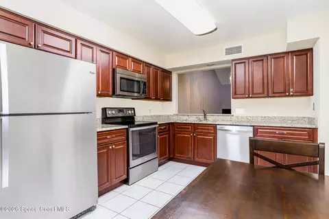 Kitchen - 3554 Sparrow Ln, Melbourne, FL 32935 photo 2 of 2