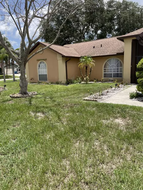 798 Koutnik Rd SE #50, Palm Bay, FL 32909