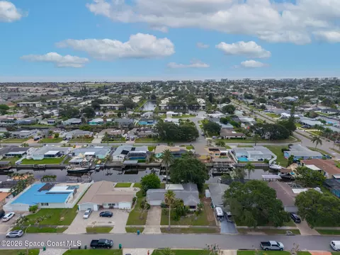 View/Area - 413 Sparrow Dr, Satellite Beach, FL 32937 photo 4 of 6
