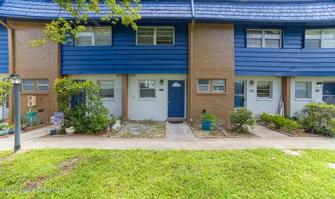 2535 Country Club Dr #A130, Titusville, FL 32780