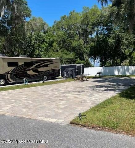 25075 NE 143rd Pl, Fort Mc Coy, FL 32134