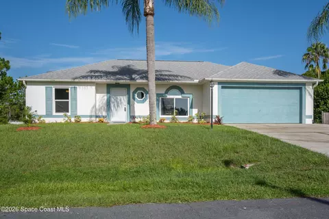 2190 Thames Rd SE, Palm Bay, FL 32909
