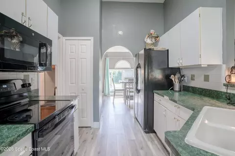 2190 Thames Rd SE, Palm Bay, FL 32909 photo 8