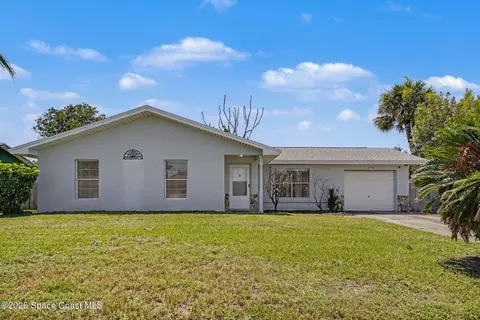 250 Cambridge Ave NE, Palm Bay, FL 32907