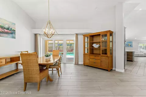 Dining - 5775 Sheffield Pl, Melbourne, FL 32940 photo 3 of 3