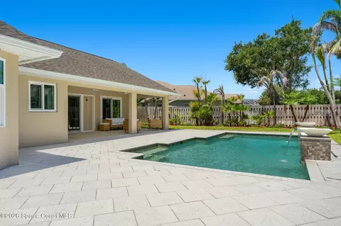 Exterior - 5775 Sheffield Pl, Melbourne, FL 32940 photo 6 of 9