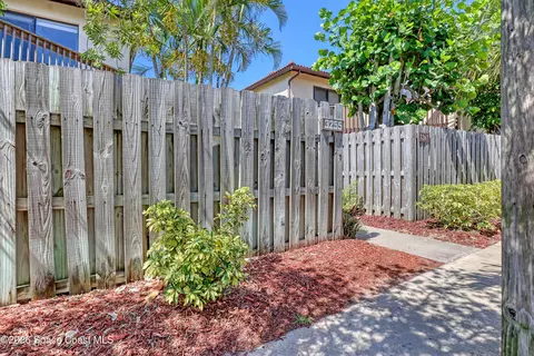 3255 Sand Ct, Melbourne Beach, FL 32951