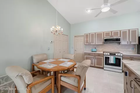 Dining - 3844 Long Leaf Dr, Melbourne, FL 32940 photo 1 of 4