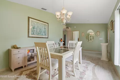 Dining - 3844 Long Leaf Dr, Melbourne, FL 32940 photo 4 of 4