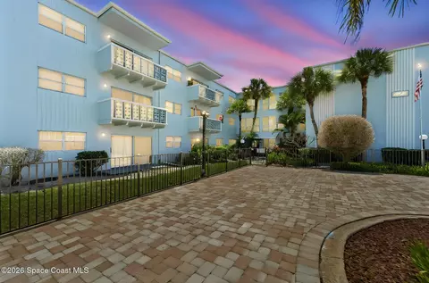 223 Columbia Dr #122, Cape Canaveral, FL 32920