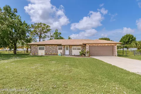 502 Australian Rd NW, Palm Bay, FL 32907