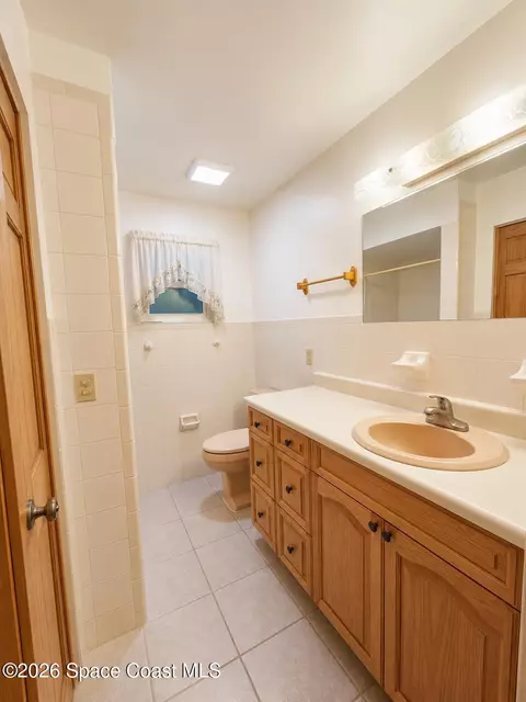 Bath - 1109 Cabot Dr NE, Palm Bay, FL 32905 photo 2 of 2