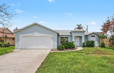 660 Palm Dr, Satellite Beach, FL 32937
