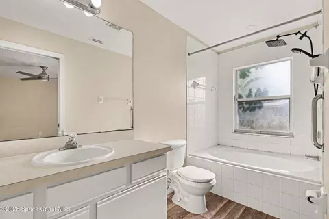 Bath - 5885 Baltimore Ave, Cocoa, FL 32927 photo 1 of 2