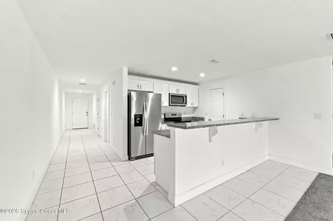 Entry Way - 33 Ella St, Melbourne, FL 32935 photo 1 of 3