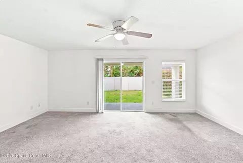 Living - 33 Ella St, Melbourne, FL 32935 photo 2 of 4