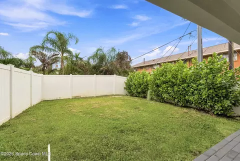Exterior - 33 Ella St, Melbourne, FL 32935 photo 3 of 4