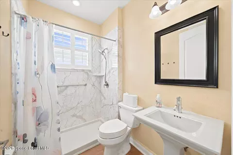 Bath - 1700 Marcello Dr, Melbourne, FL 32934 photo 5 of 5