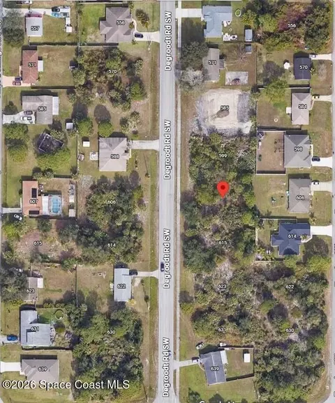 607 De Groodt Rd SW, Palm Bay, FL 32908
