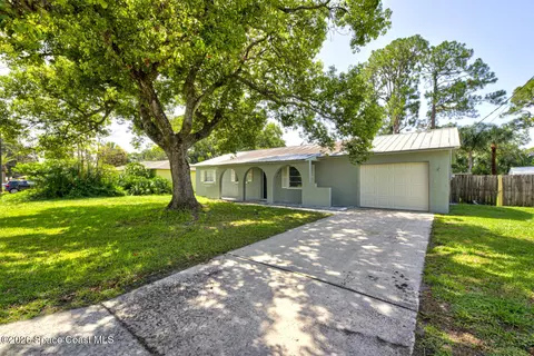 5433 Bridge Rd, Cocoa, FL 32927