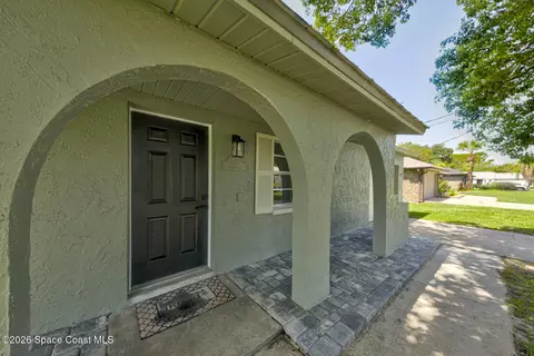 Exterior - 5433 Bridge Rd, Cocoa, FL 32927 photo 1 of 6