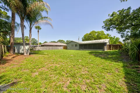 Exterior - 5433 Bridge Rd, Cocoa, FL 32927 photo 3 of 6