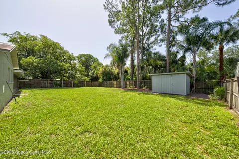 Exterior - 5433 Bridge Rd, Cocoa, FL 32927 photo 4 of 6