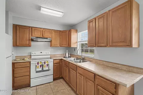 Kitchen - 808 Cedar Dr, Melbourne, FL 32901 photo 1 of 2