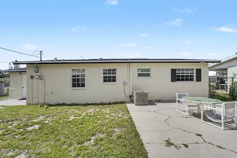 Exterior - 808 Cedar Dr, Melbourne, FL 32901 photo 2 of 3