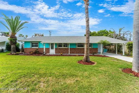 348 Harbor Dr, Cape Canaveral, FL 32920