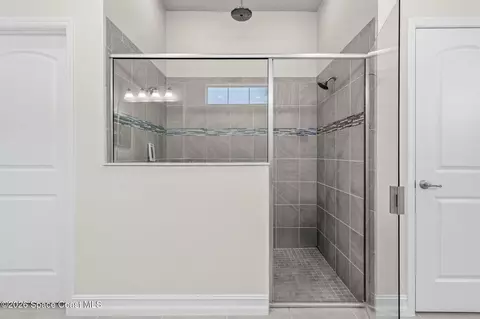 Bath - 2484 Addison Dr, Melbourne, FL 32940 photo 4 of 6