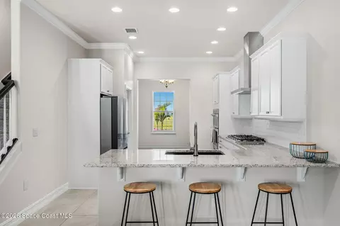 Kitchen - 2484 Addison Dr, Melbourne, FL 32940 photo 4 of 6