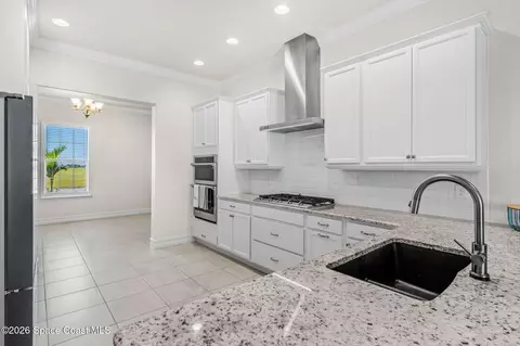 Kitchen - 2484 Addison Dr, Melbourne, FL 32940 photo 3 of 6