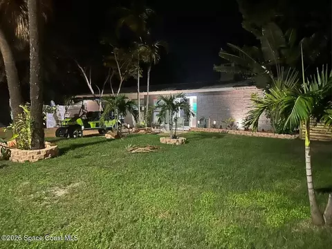 124 Harrison Ave, Cape Canaveral, FL 32920