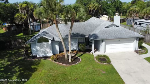 210 Salmon Dr NE, Palm Bay, FL 32907