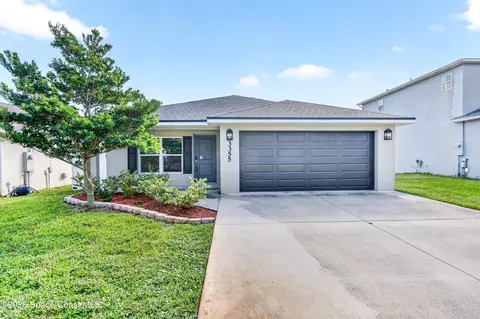 3355 Royal Oak Dr, Titusville, FL 32780