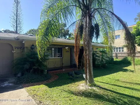 707 Ridge Blvd, South Daytona, FL 32119