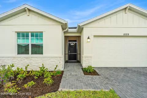 1029 Cavailian Pl NW, Palm Bay, FL 32907
