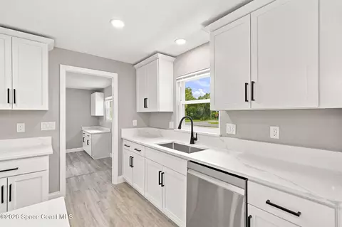 Kitchen - 2712 Padden Ct, Cocoa, FL 32926 photo 7 of 7
