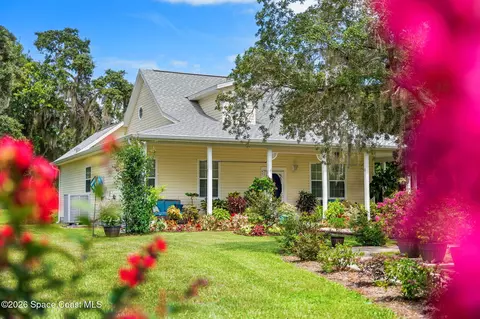 Exterior - 3931 Us 1, Mims, FL 32754 photo 2 of 23
