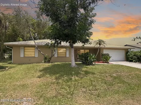 524 Aviation Ave NE, Palm Bay, FL 32907