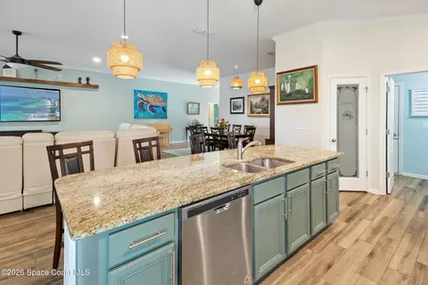 Kitchen - 178 Sierras Loop, Saint Augustine, FL 32086 photo 2 of 5