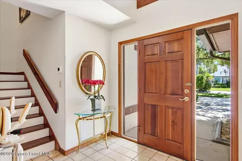 Entry Way - 730 Kerry Downs Cir, Melbourne, FL 32940 photo 2 of 6