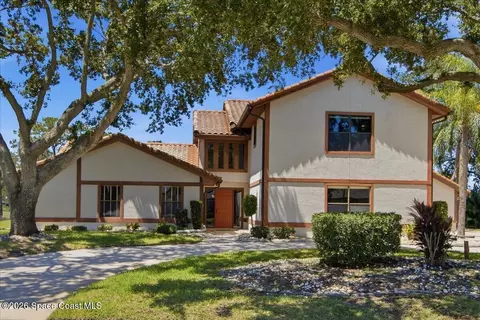 Exterior - 730 Kerry Downs Cir, Melbourne, FL 32940 photo 8 of 13