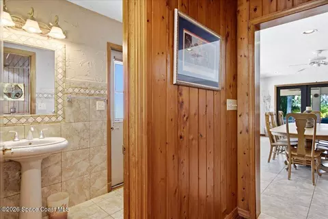 Entry Way - 730 Kerry Downs Cir, Melbourne, FL 32940 photo 4 of 6