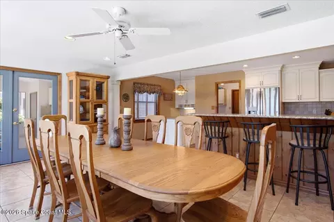 Dining - 730 Kerry Downs Cir, Melbourne, FL 32940 photo 7 of 7