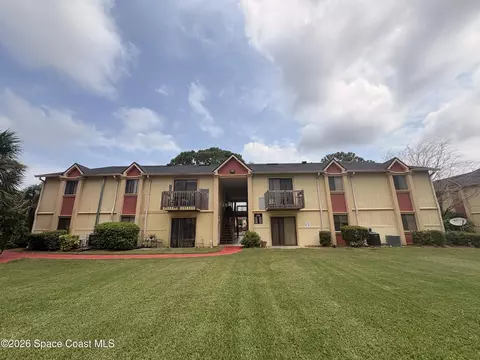 2100 Forest Knoll Dr NE #00-102, Palm Bay, FL 32905