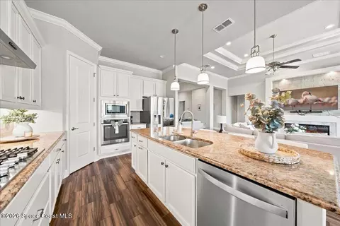 Kitchen - 3679 Poseidon Way, Indialantic, FL 32903 photo 4 of 5