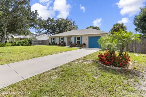 1382 Seahouse St, Sebastian, FL 32958